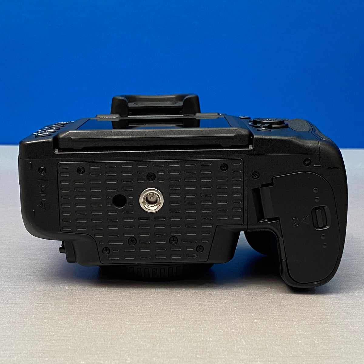 Nikon D780 (Corpo) - 24.5MP
