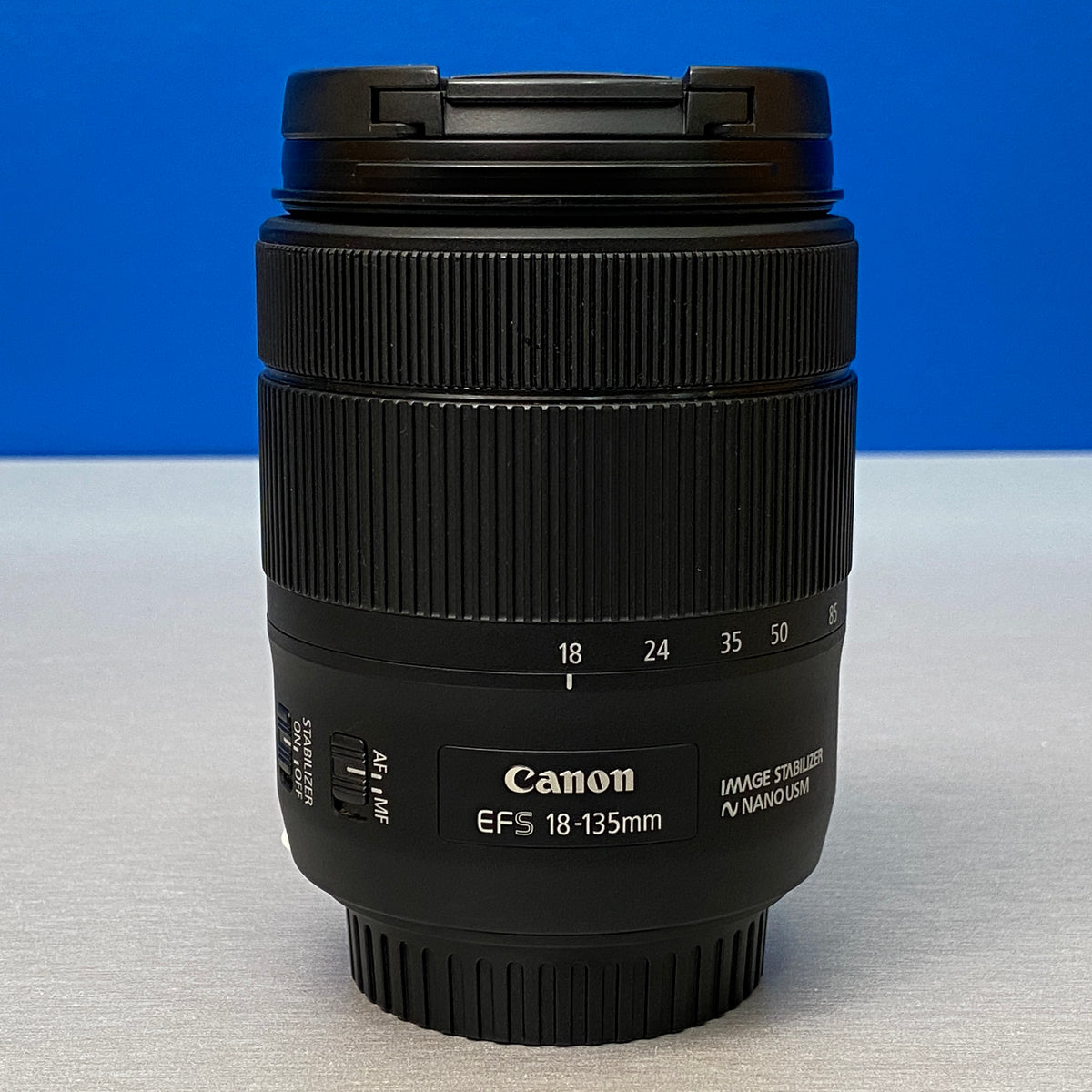 Canon EF-S 18-135mm f/3.5-5.6 IS USM