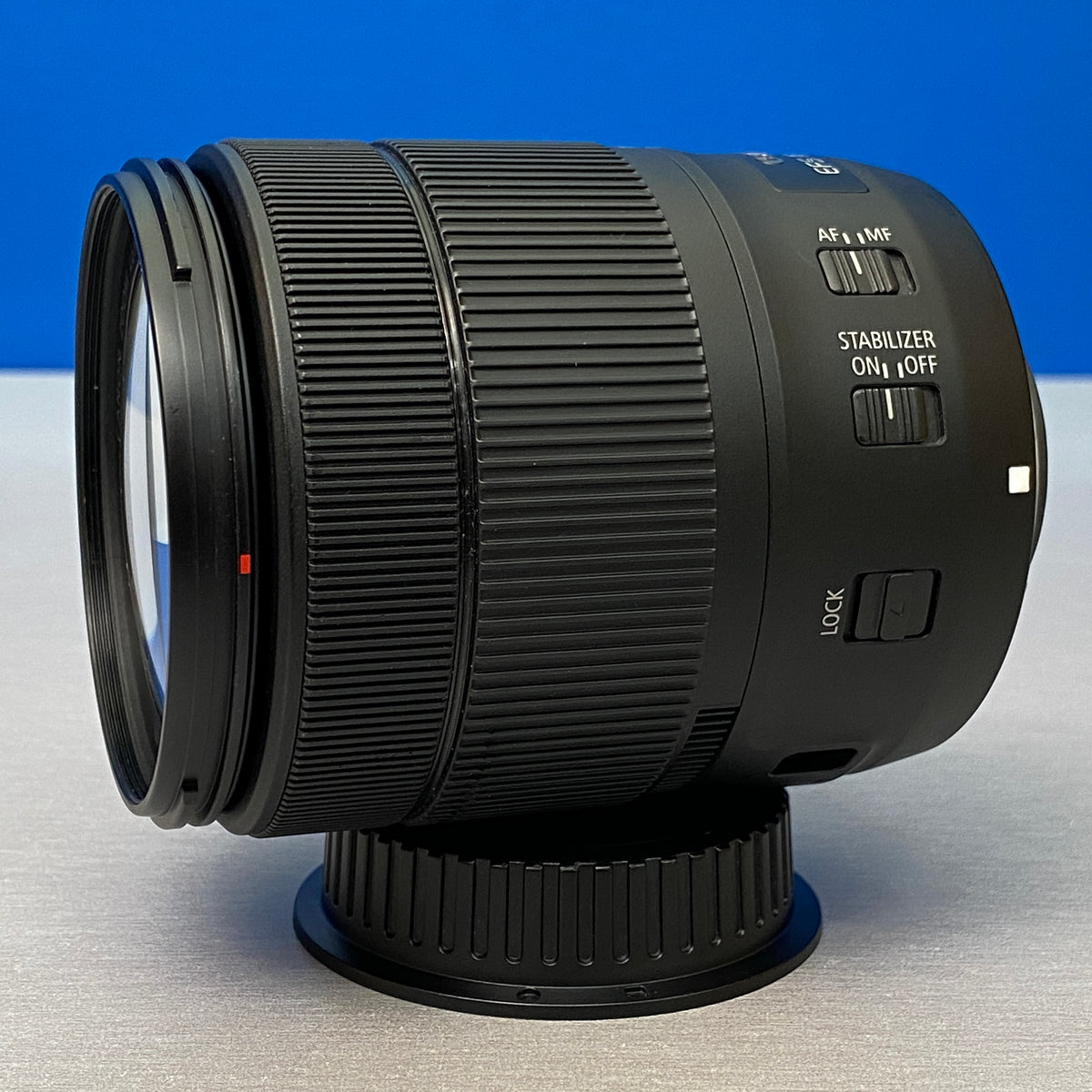 Canon EF-S 18-135mm f/3.5-5.6 IS USM