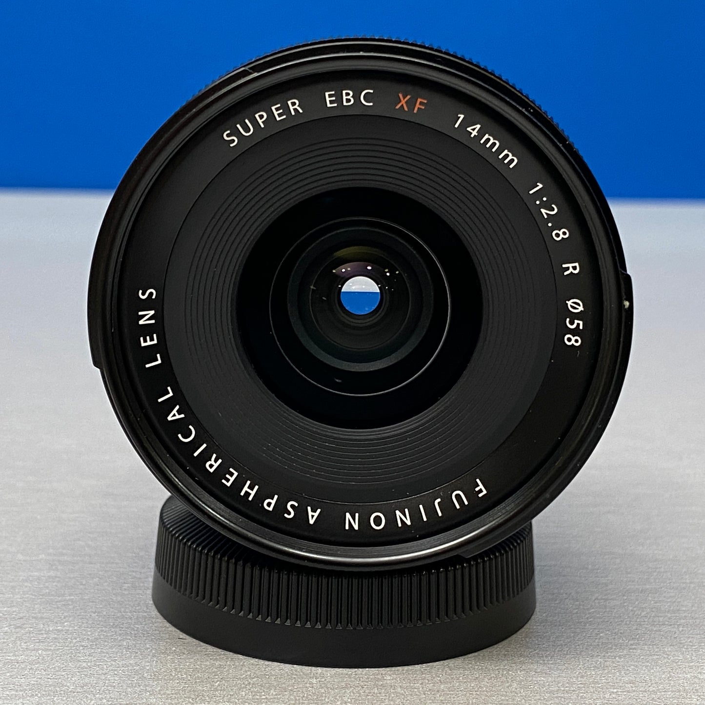 Fujifilm XF 14mm f/2.8 R