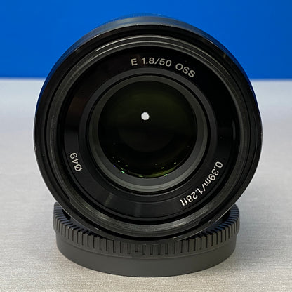 Sony E 50mm f/1.8 OSS