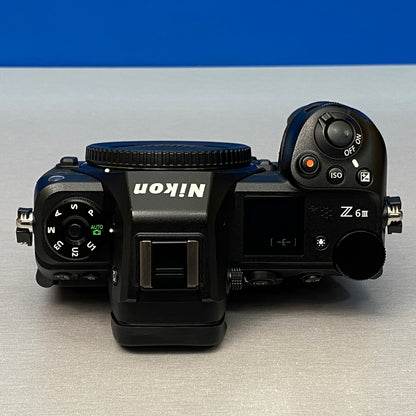 Nikon Z6 III (Corpo) - 24.5MP