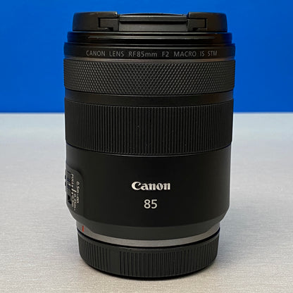 Canon RF 85mm f/2 Macro IS STM