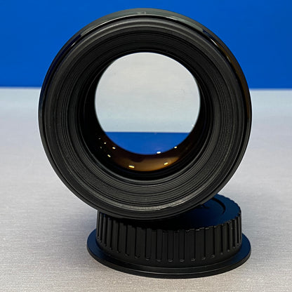 Canon EF 85mm f/1.8 USM