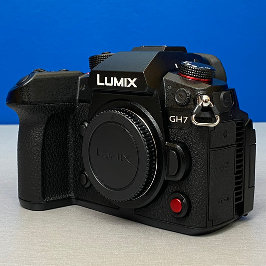Panasonic Lumix GH7 (Corpo) - 25.2MP | NOVA
