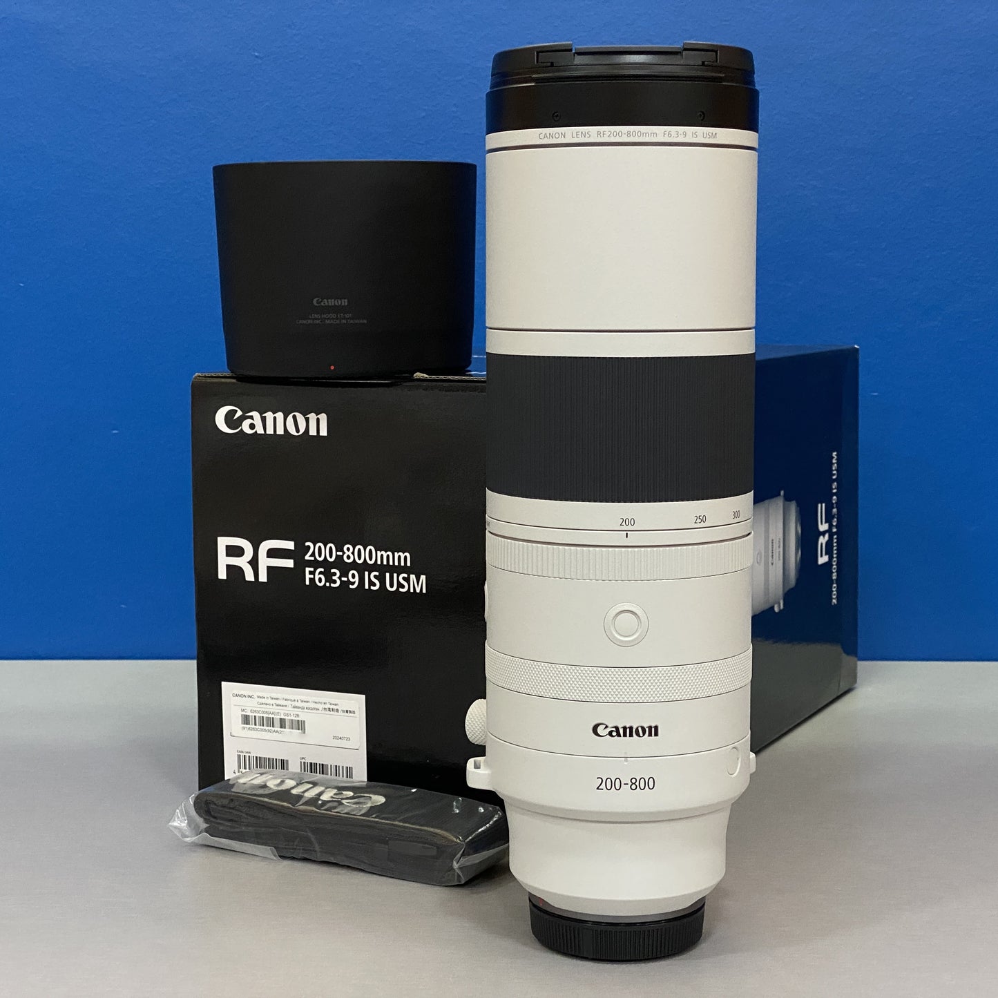 Canon RF 200-800mm f/6.3-9 IS USM