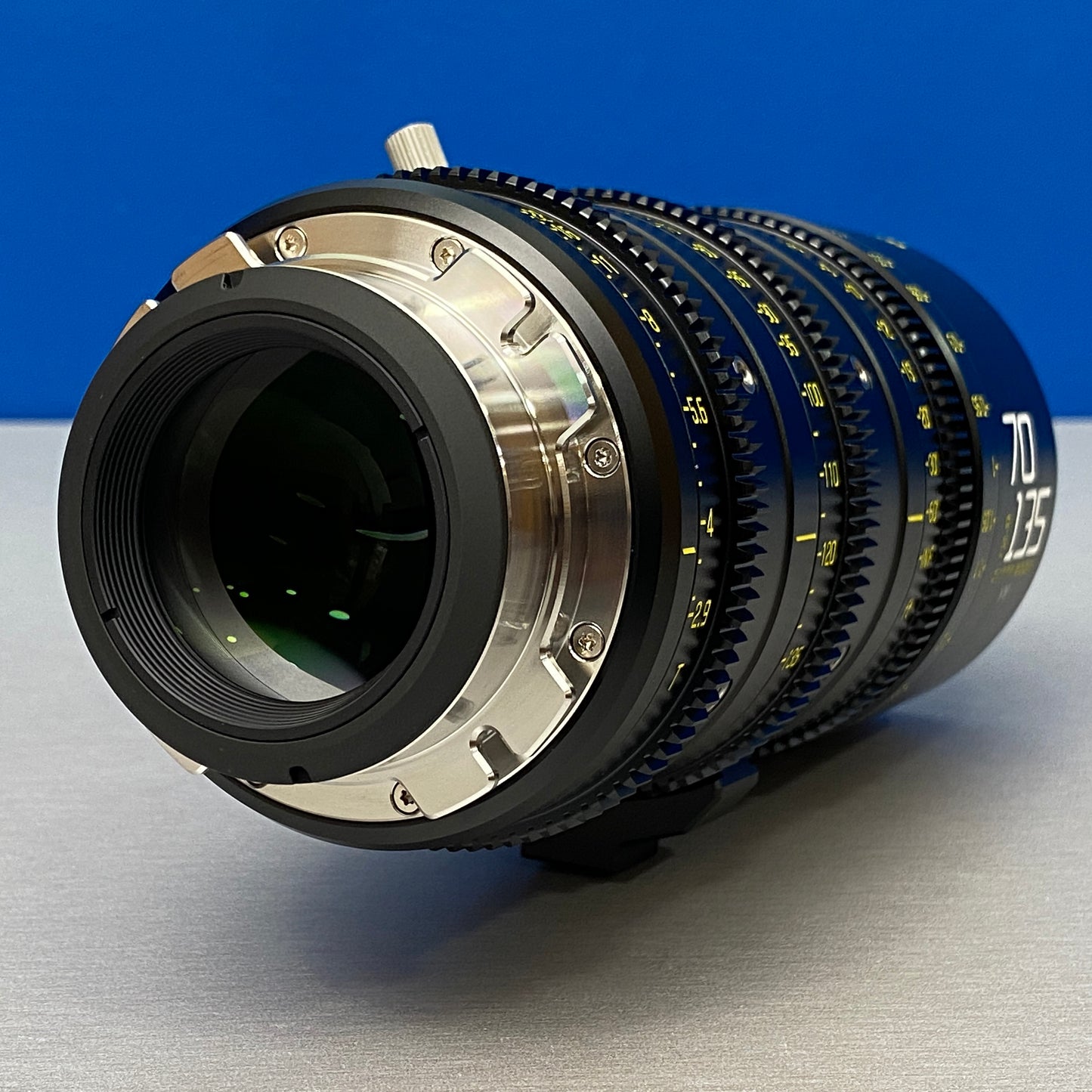 DZOFilm Catta Ace 18-35mm T2.9 | 35-80mm T2.9 | 70-135mm T2.9 | NOVAS