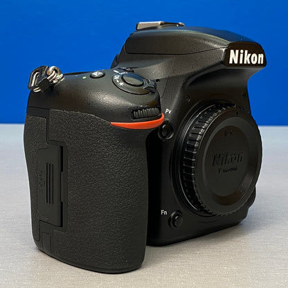 Nikon D750 (Corpo) - 24.3MP