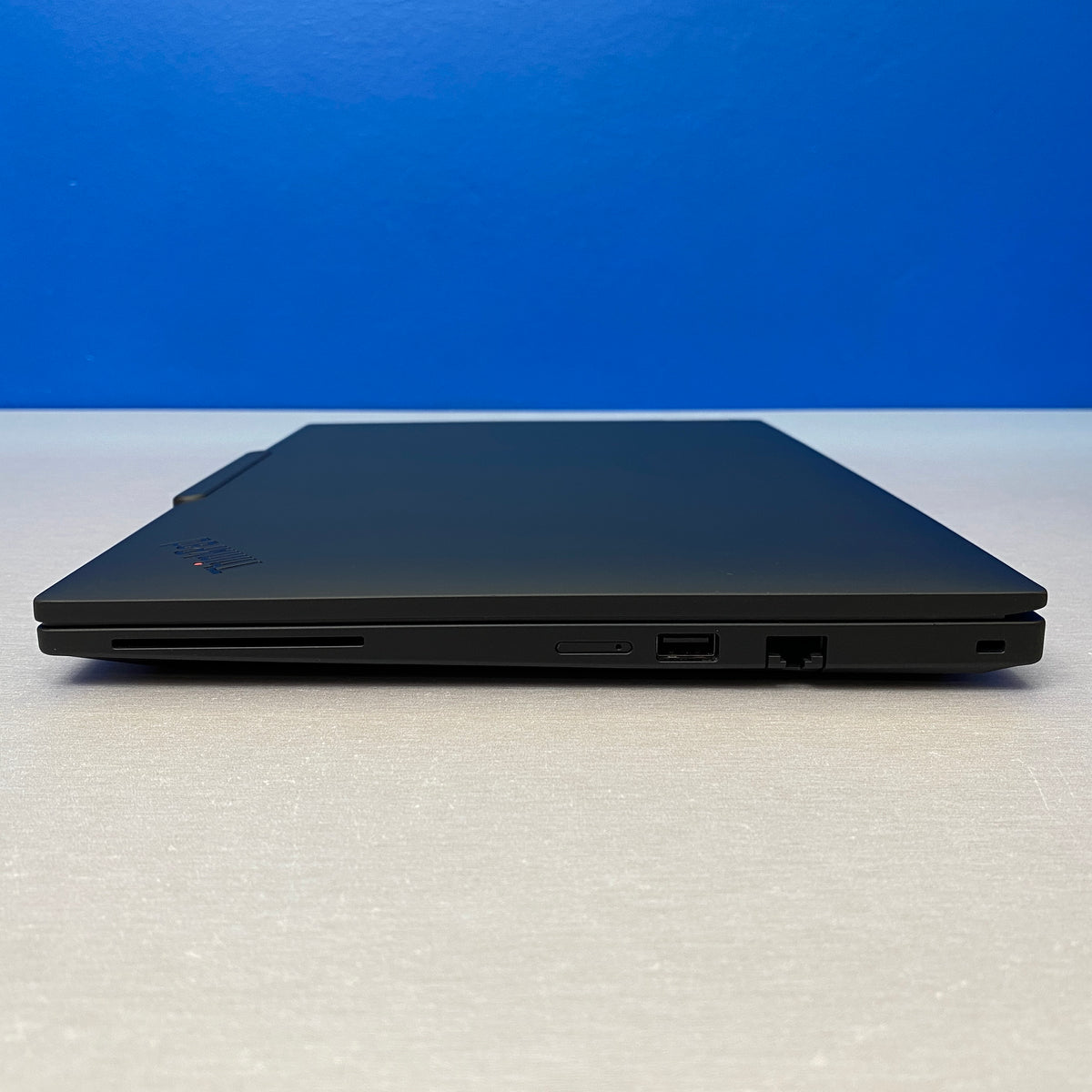 Lenovo ThinkPad T14 Gen5 | 14" FHD+ | Ultra 5 125U | 16GB | 512GB SSD