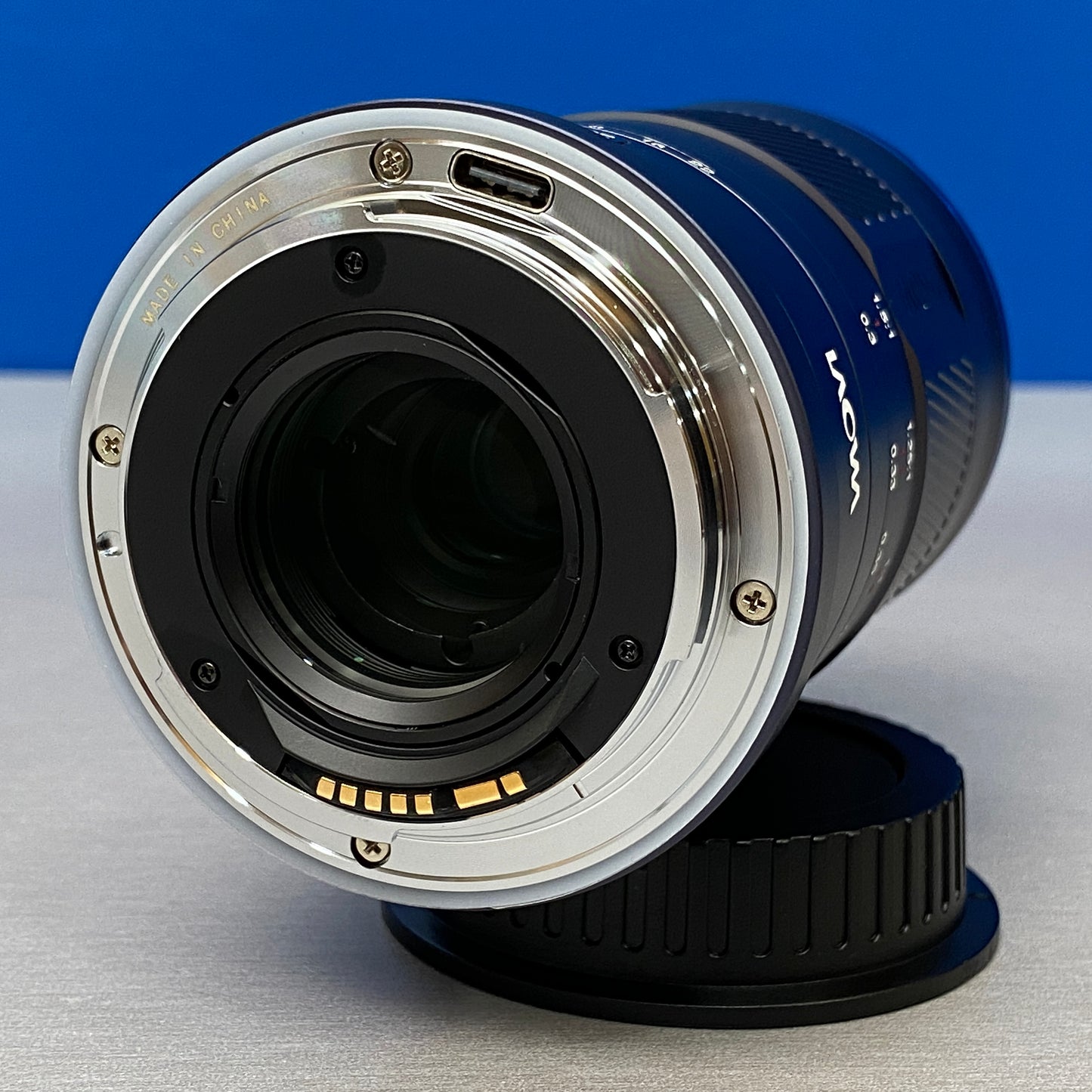 Laowa AF 180mm f/4.5 1.5X Ultra Macro APO | NOVA