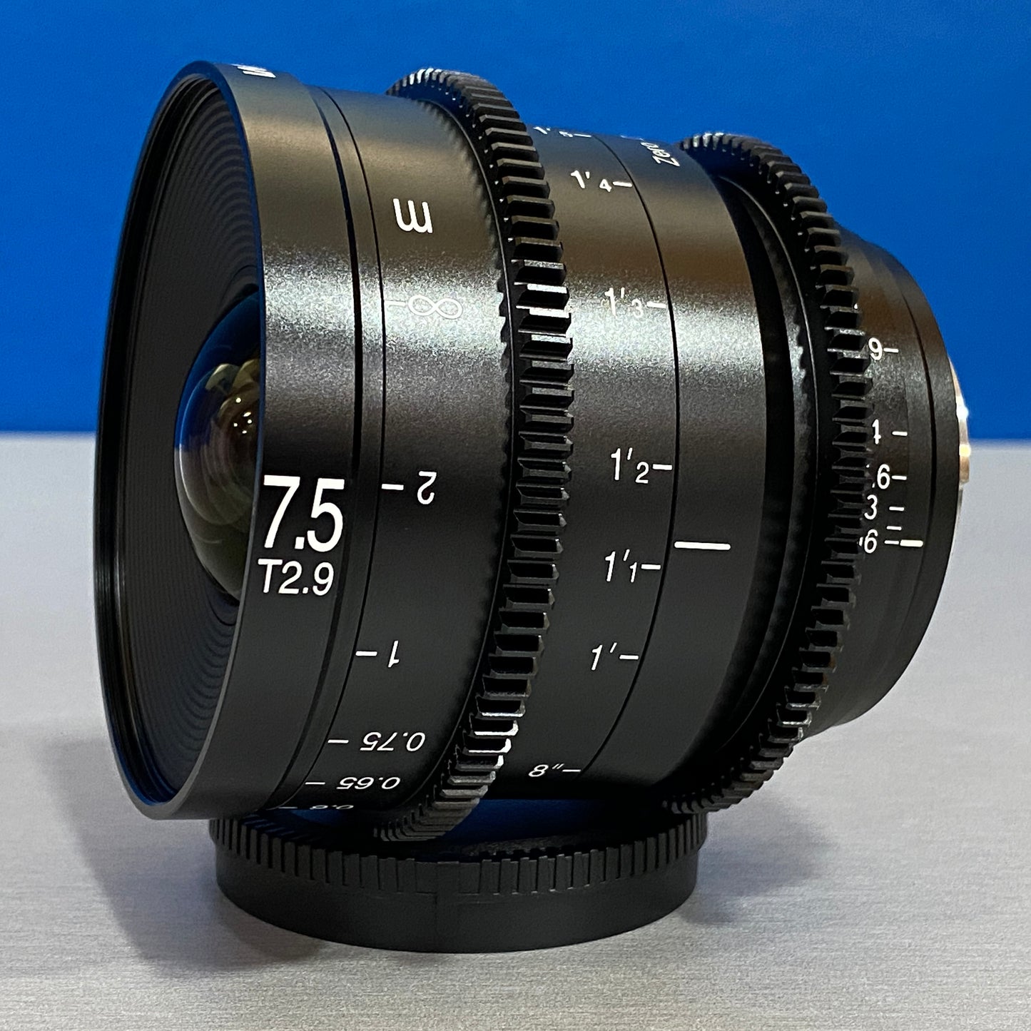 Laowa 7.5mm T2.9 Cine Zero-D S35