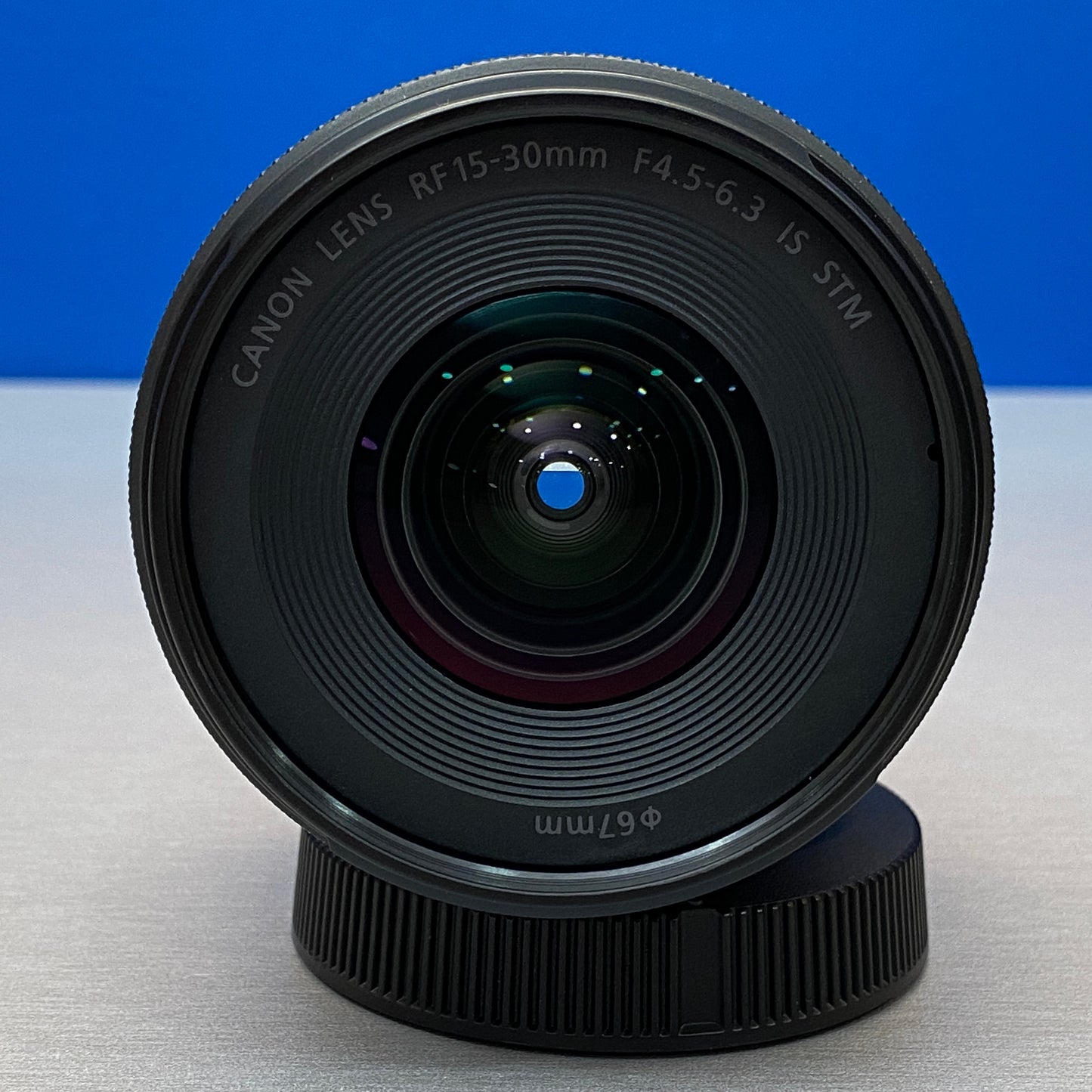 Canon RF 15-30mm f/4.5-6.3 IS STM