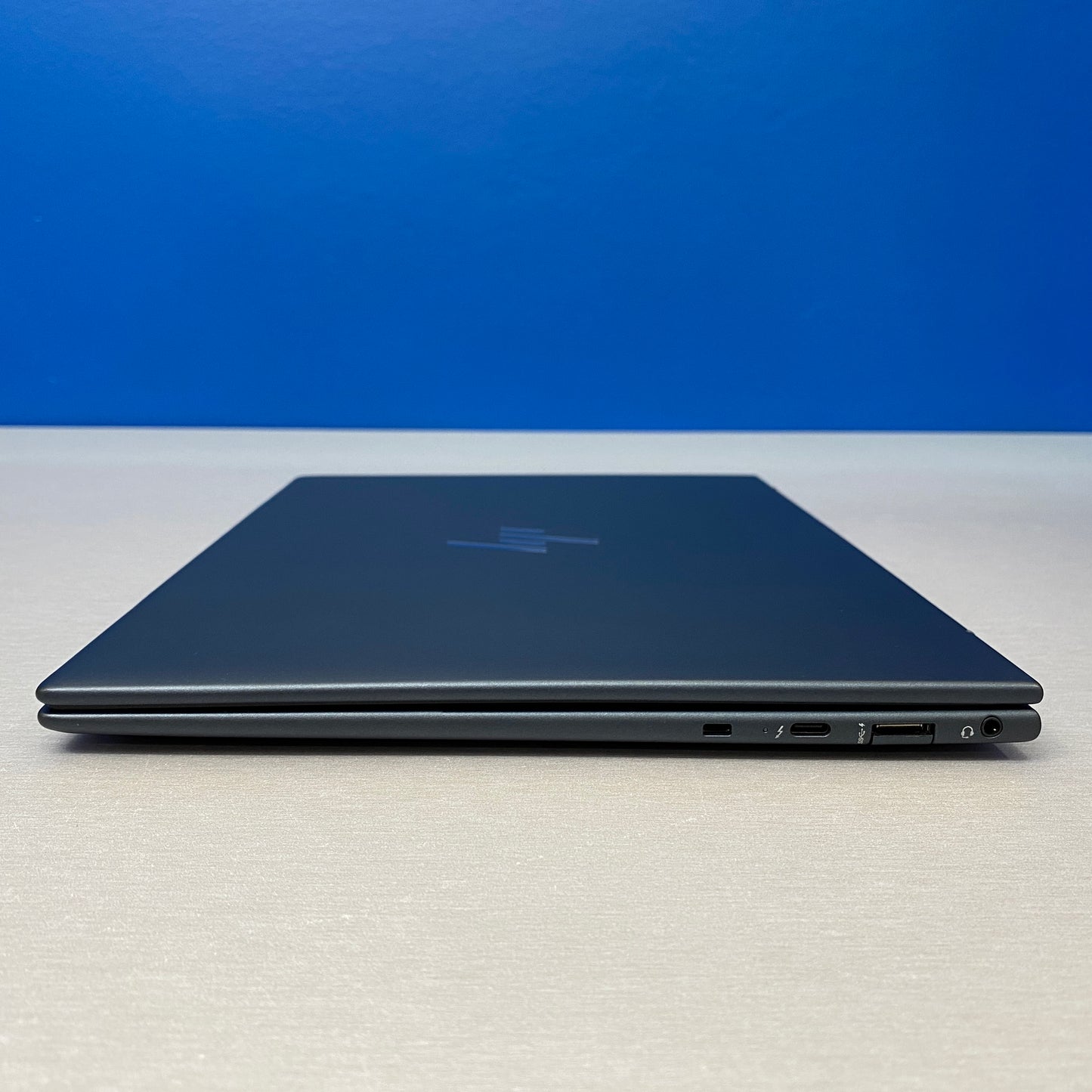 HP Elite Dragonfly G3 | 13.5" IPS WUXGA+ | i7-1255U | 16GB | 512GB | 990g