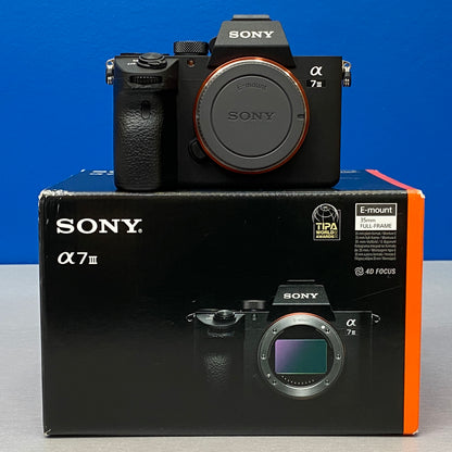 Sony Alpha A7 III (Corpo) - 24.2MP