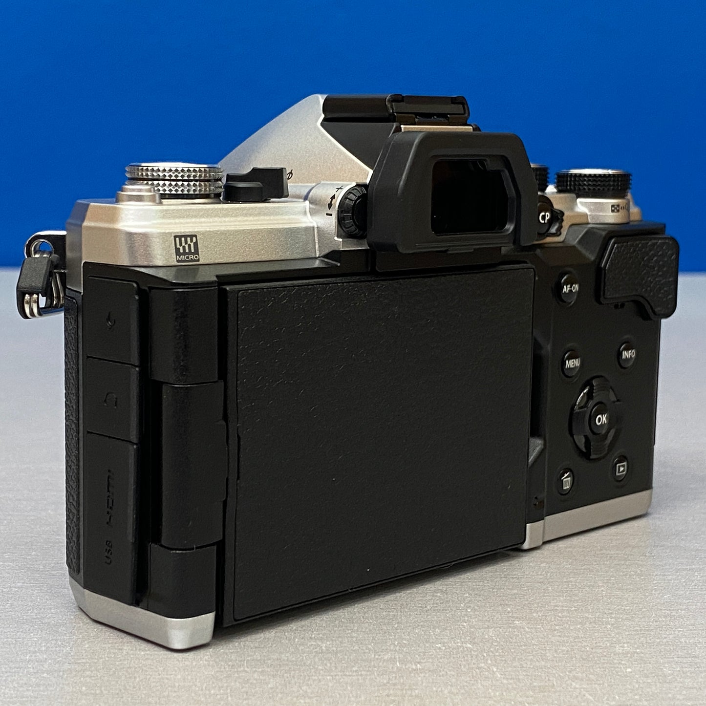 OM System OM-3 (Corpo) - 20.4MP