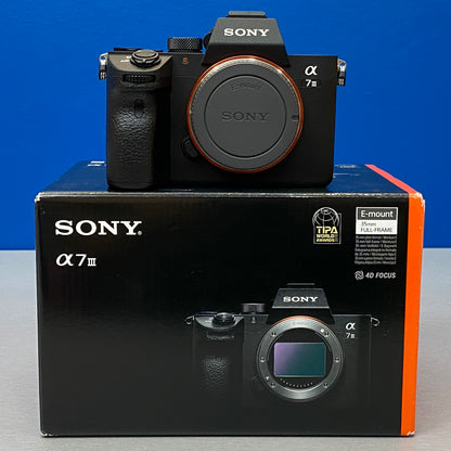 Sony Alpha A7 III (Corpo) - 24.2MP