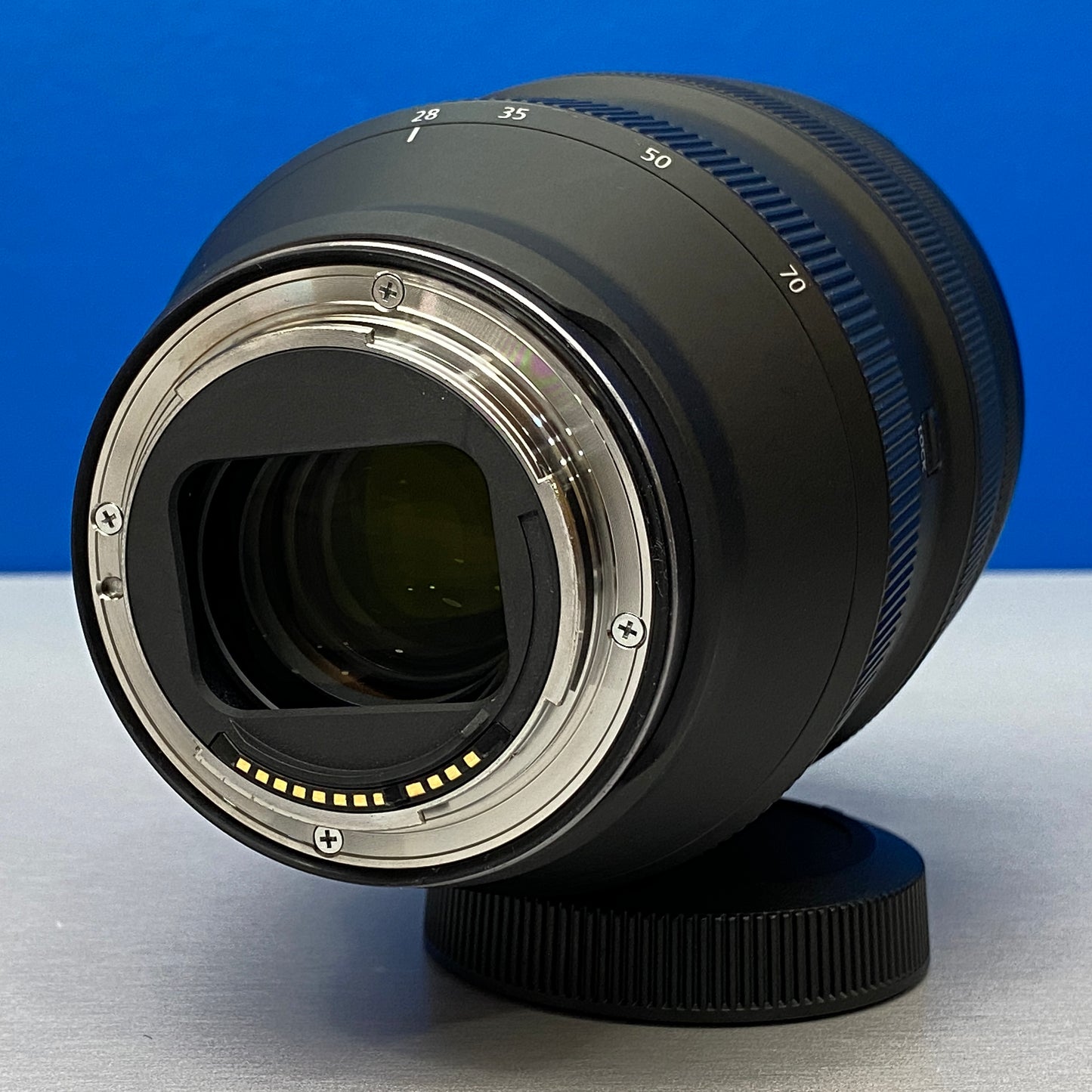 Canon RF 28-70mm f/2 L USM