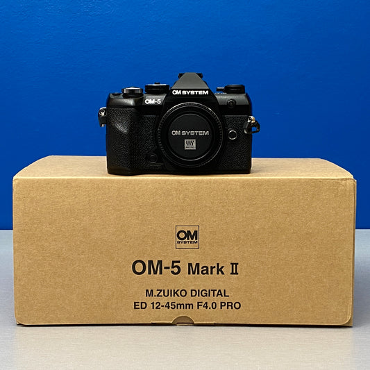 OM System OM-5 Mark II (Corpo) - 20.4MP | NOVA