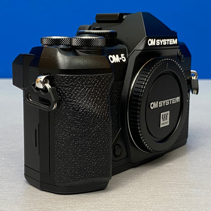 OM System OM-5 Mark II (Corpo) - 20.4MP | NOVA