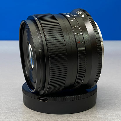 TTArtisan AF 40mm f/2 | NOVA