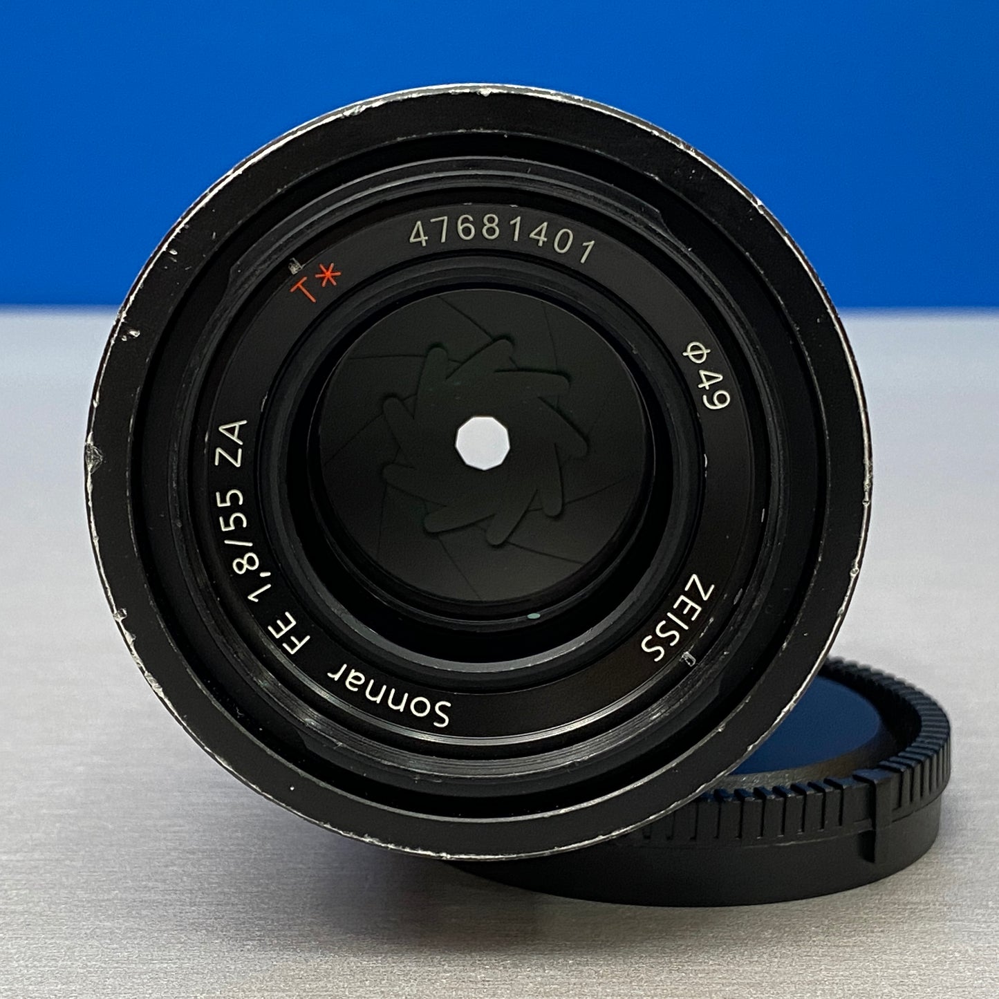 Sony Carl Zeiss Sonnar FE 55mm f/1.8 ZA T*