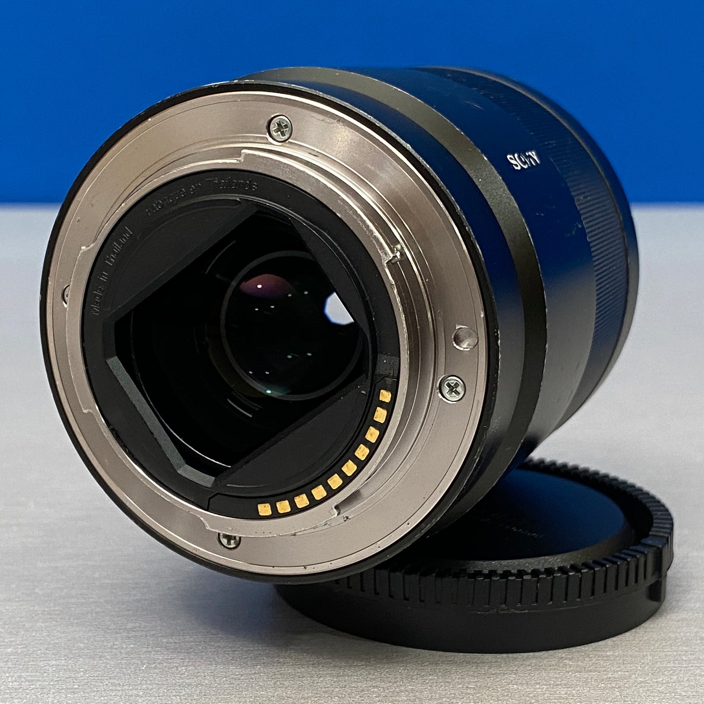 Sony Carl Zeiss Sonnar FE 55mm f/1.8 ZA T*