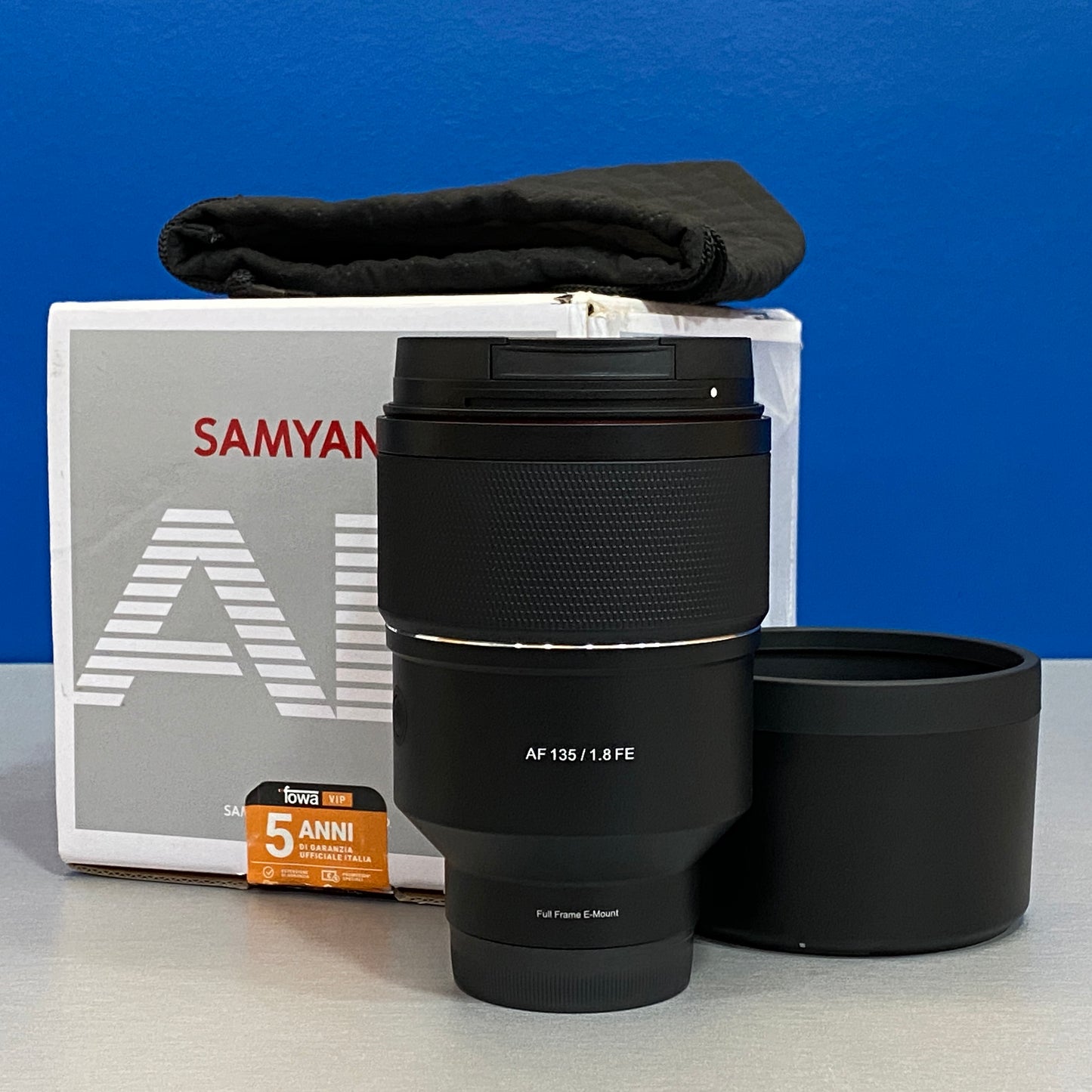 Samyang AF 135mm f/1.8