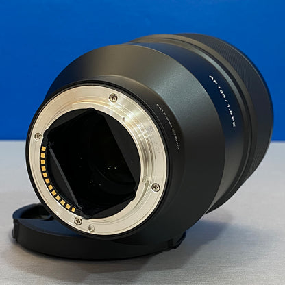 Samyang AF 135mm f/1.8