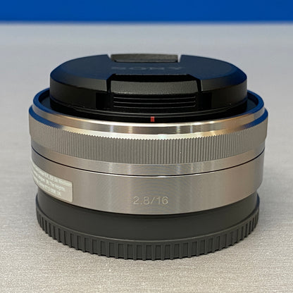 Sony E 16mm f/2.8