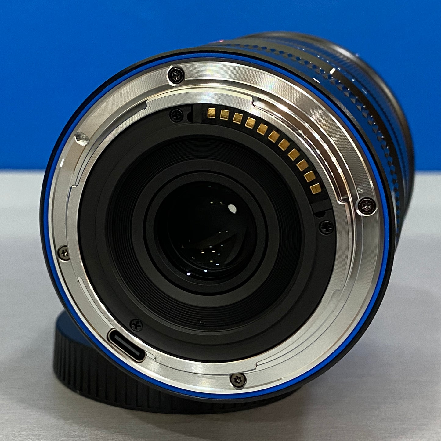 Viltrox AF 13mm f/1.4 STM ASPH ED IF | NOVA