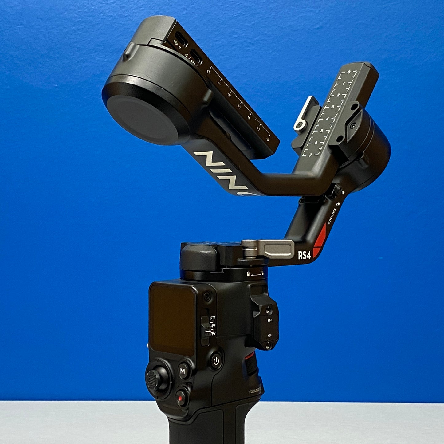 DJI RS 4 | Estabilizador
