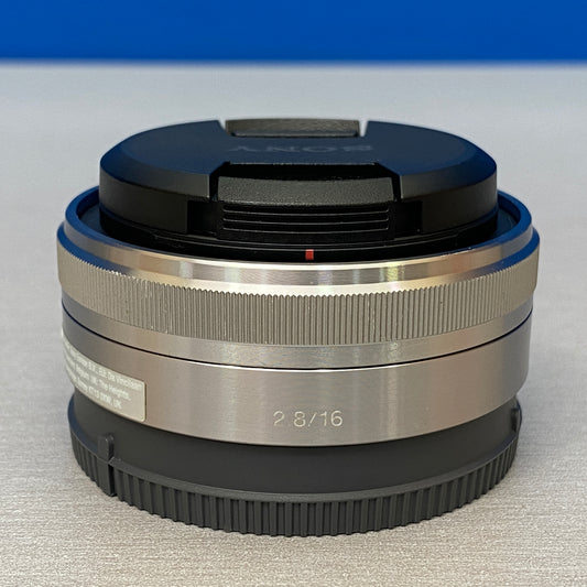Sony E 16mm f/2.8