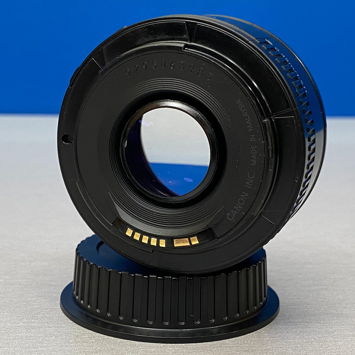 Canon EF 50mm f/1.8 II