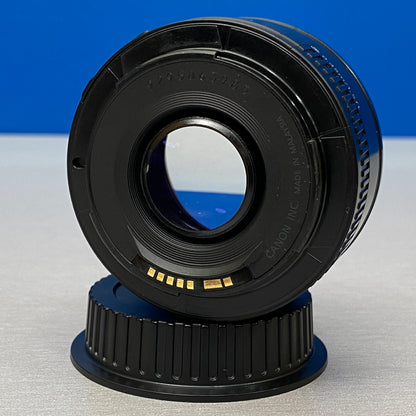 Canon EF 50mm f/1.8 II