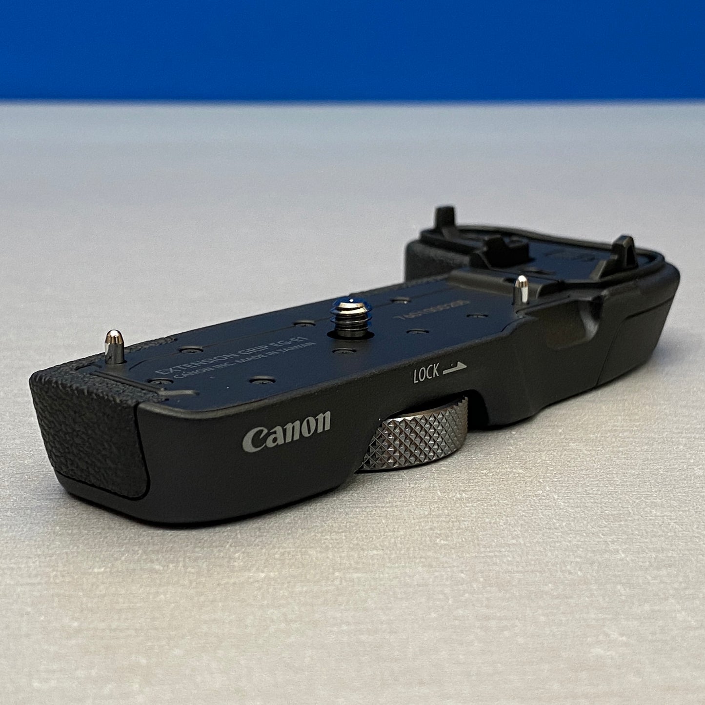 Canon EG-E1 Extension Grip (Canon RP/R8)