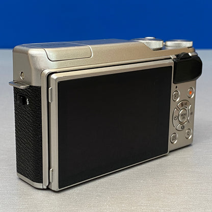 Fujifilm X-A10 | 16.3MP