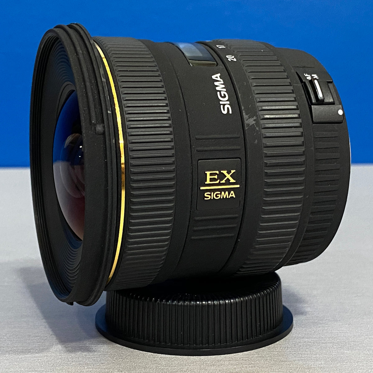 Sigma 10-20mm f/4-5.6 EX DC HSM