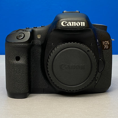 Canon EOS 7D (Corpo) - 18MP