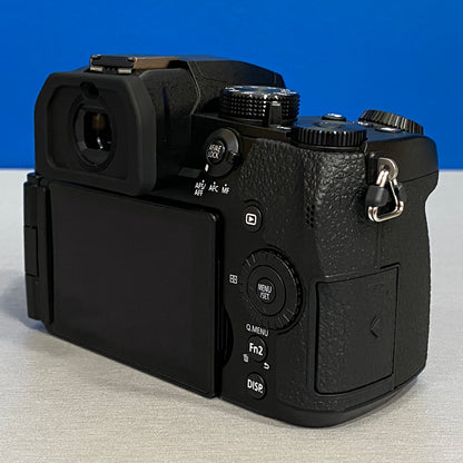 Panasonic Lumix G97 (20.3MP) + Lumix G Vario 14-140mm f/3.5-5.6 II ASPH Power O.I.S. - NOVA