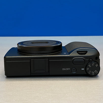 RICOH GR IIIx (24.2MP) |