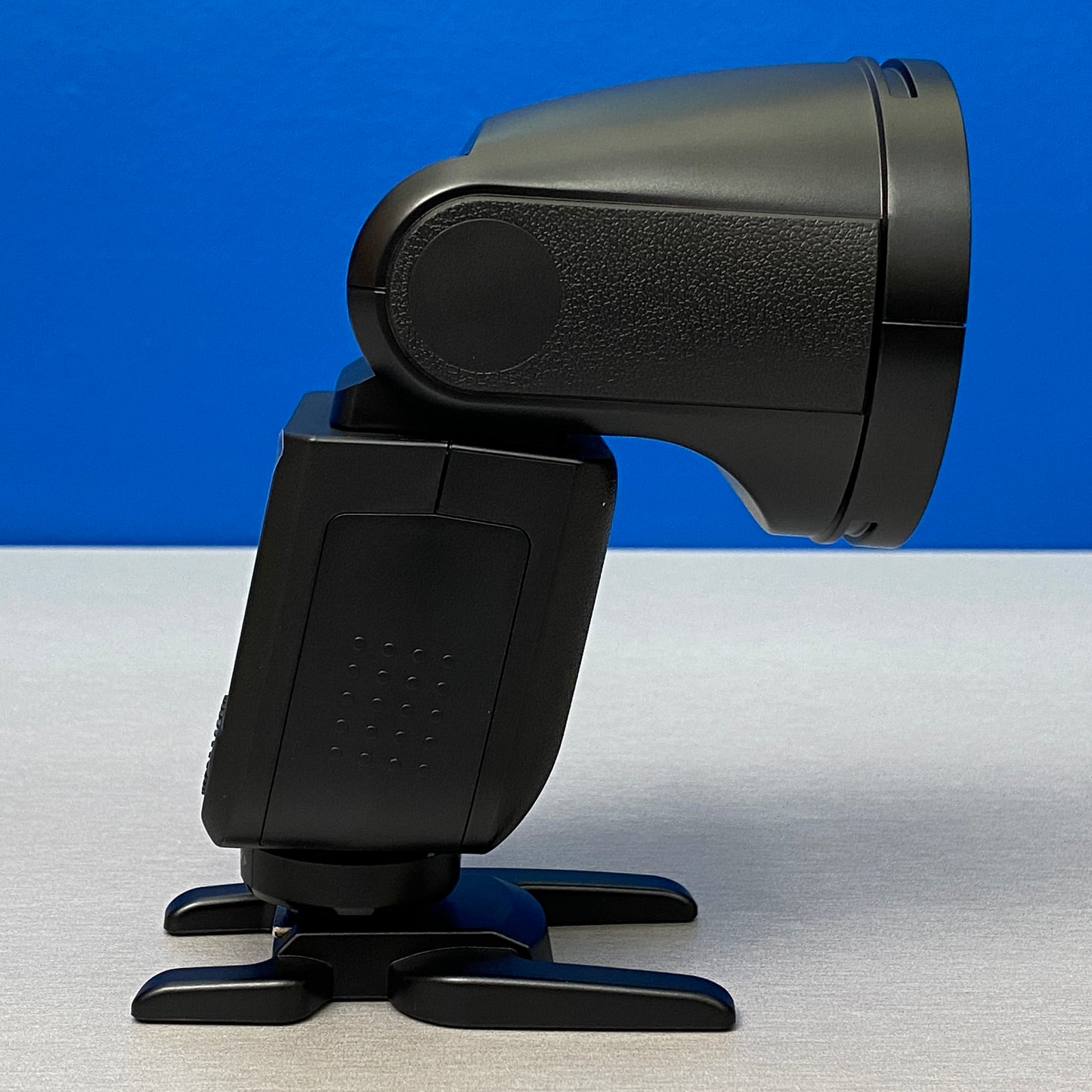 Godox Speedlite V1 Mid | Canon | NOVO