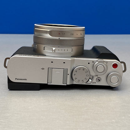 Panasonic Lumix L10 | 20.4MP | Silver | NOVA