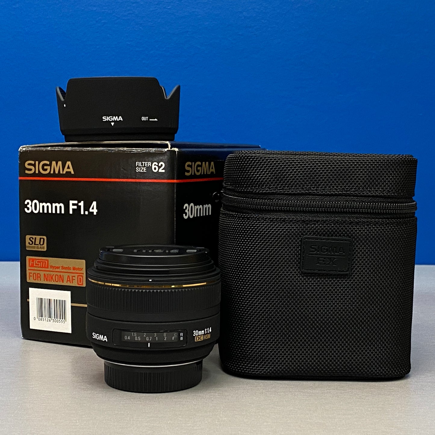 Sigma 30mm f/1.4 EX DC HSM