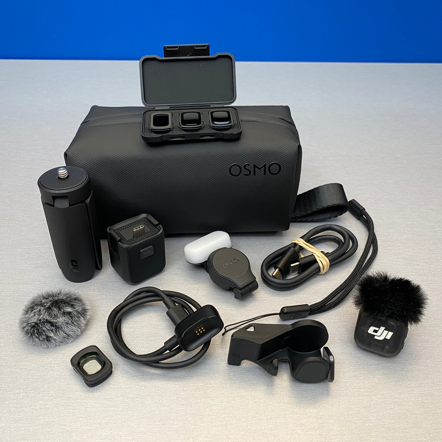 DJI Osmo Pocket 4 | Creator Combo