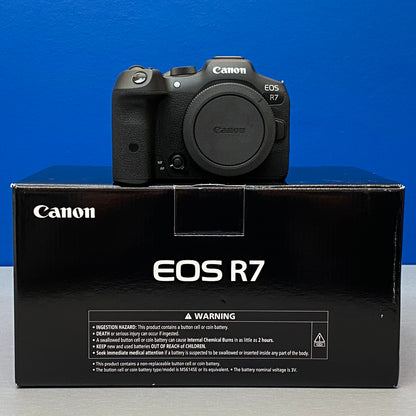 Canon EOS R7 (Corpo) - 32.5MP