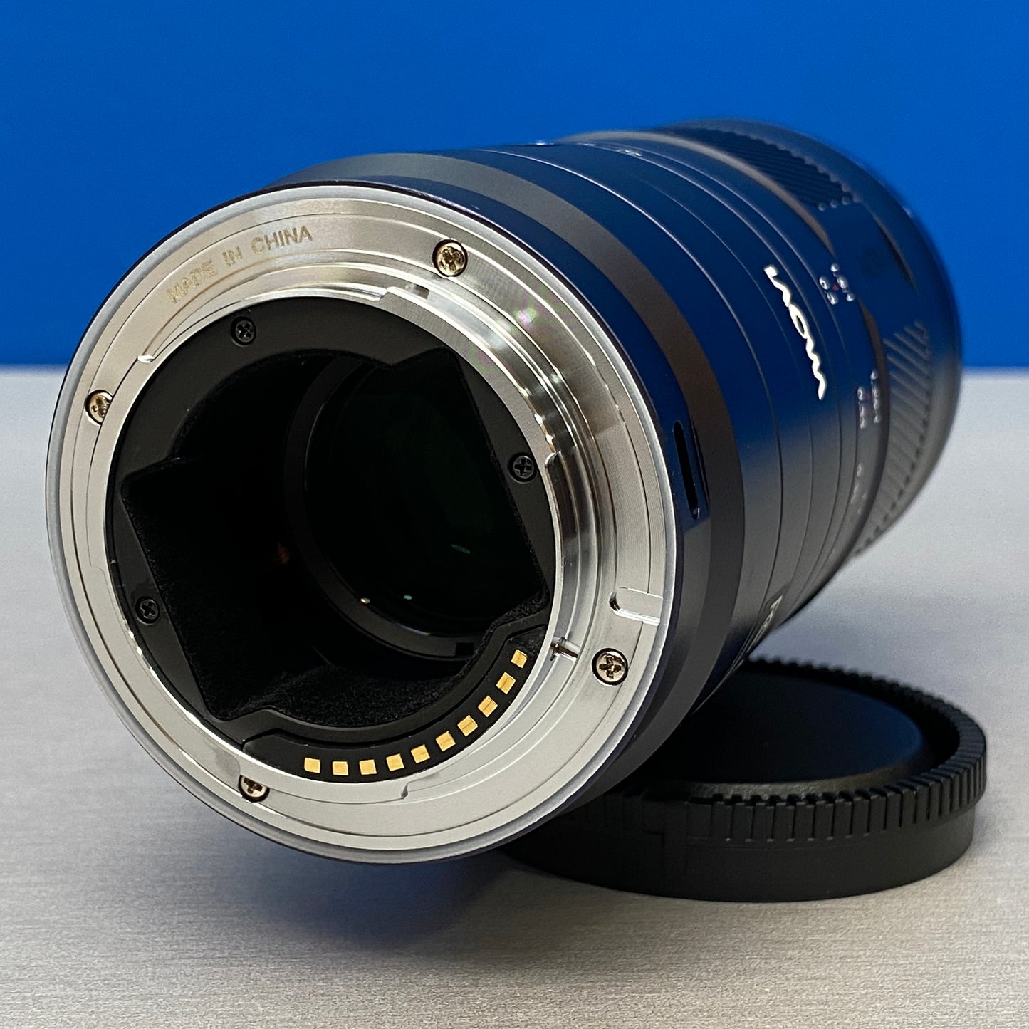 Laowa AF 180mm f/4.5 1.5X Ultra Macro APO | NOVA