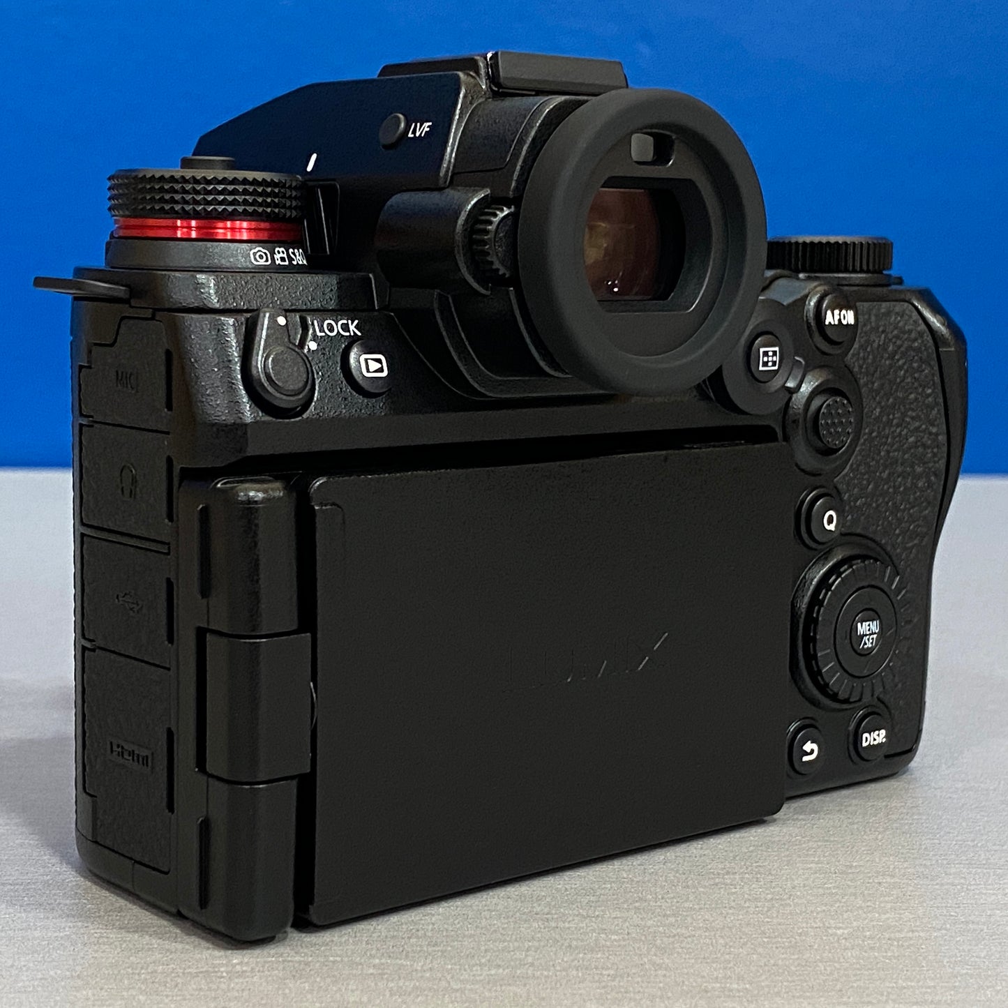 Panasonic Lumix S1R II (44.3MP) + Lumix S 24-105mm f/4 Macro O.I.S. - NOVA