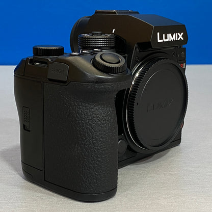 Panasonic Lumix S1R II (Corpo) - 44.3MP - NOVA