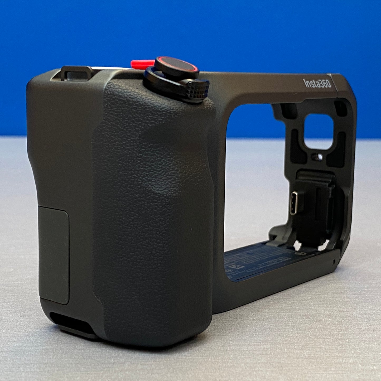 Insta360 Xplorer Grip Pro Kit | Ace Pro 2