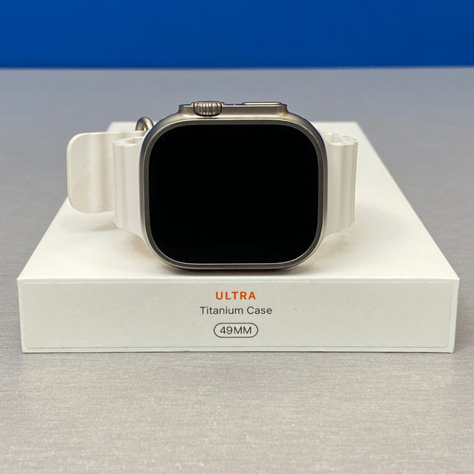 Apple Watch Ultra 2 | Titanium Natural | 49mm | White Ocean Band
